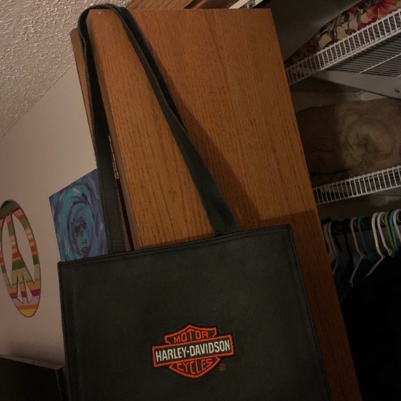 Harley Davidson purse - Picture 2 of 2
